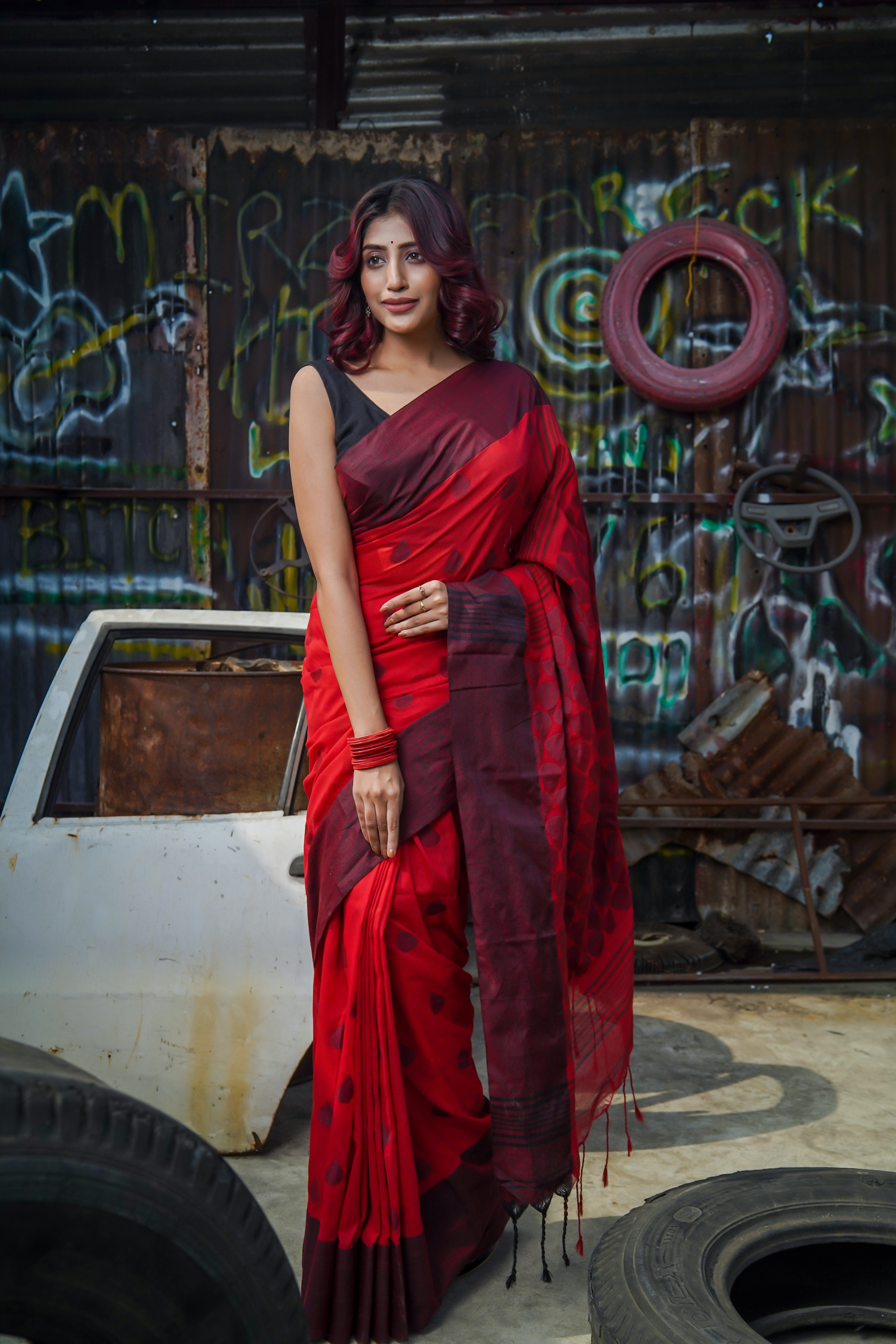 Red Pure Khadi Cotton Hand Woven Saree