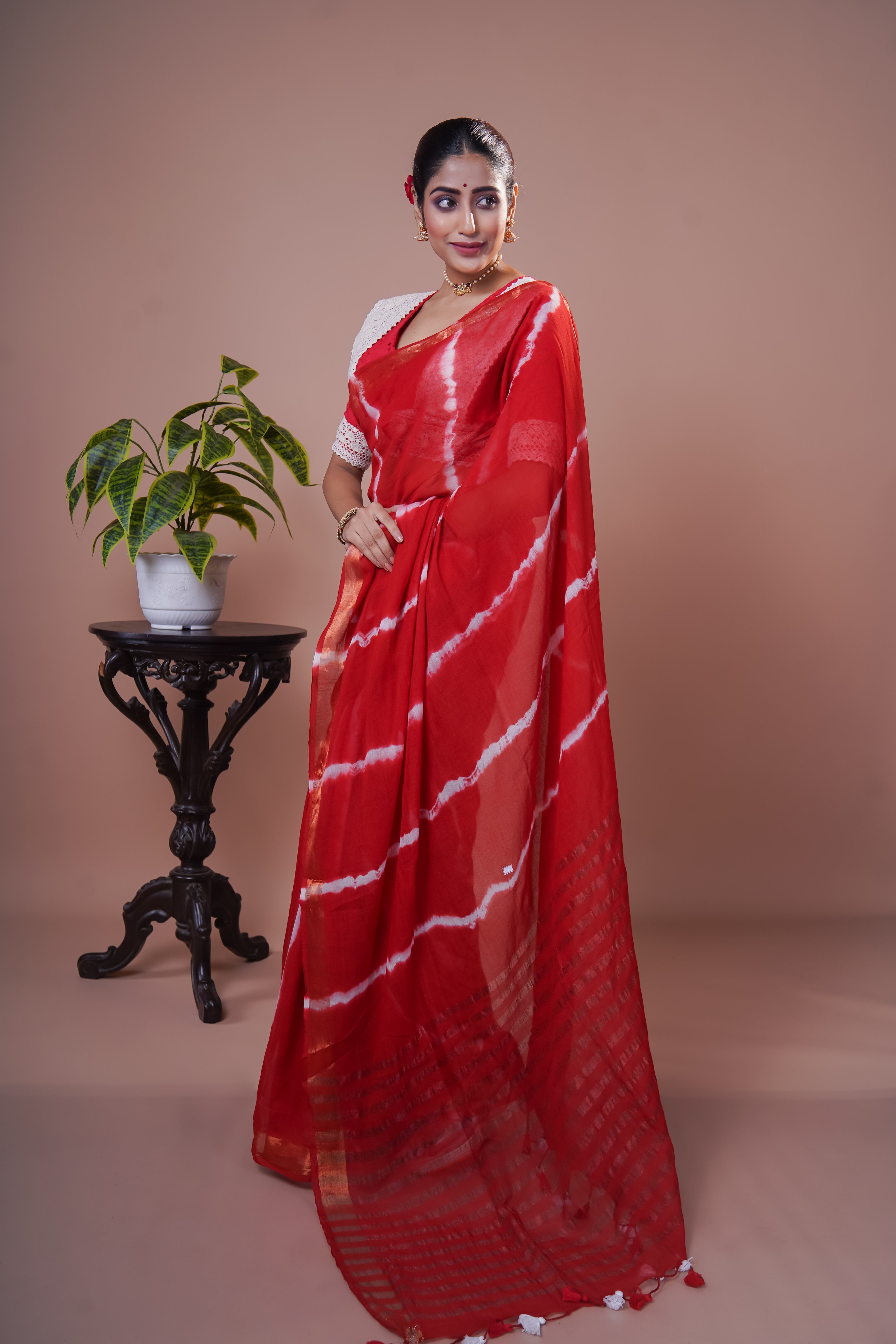 Red Shibori Print Mul Mul Cotton Saree