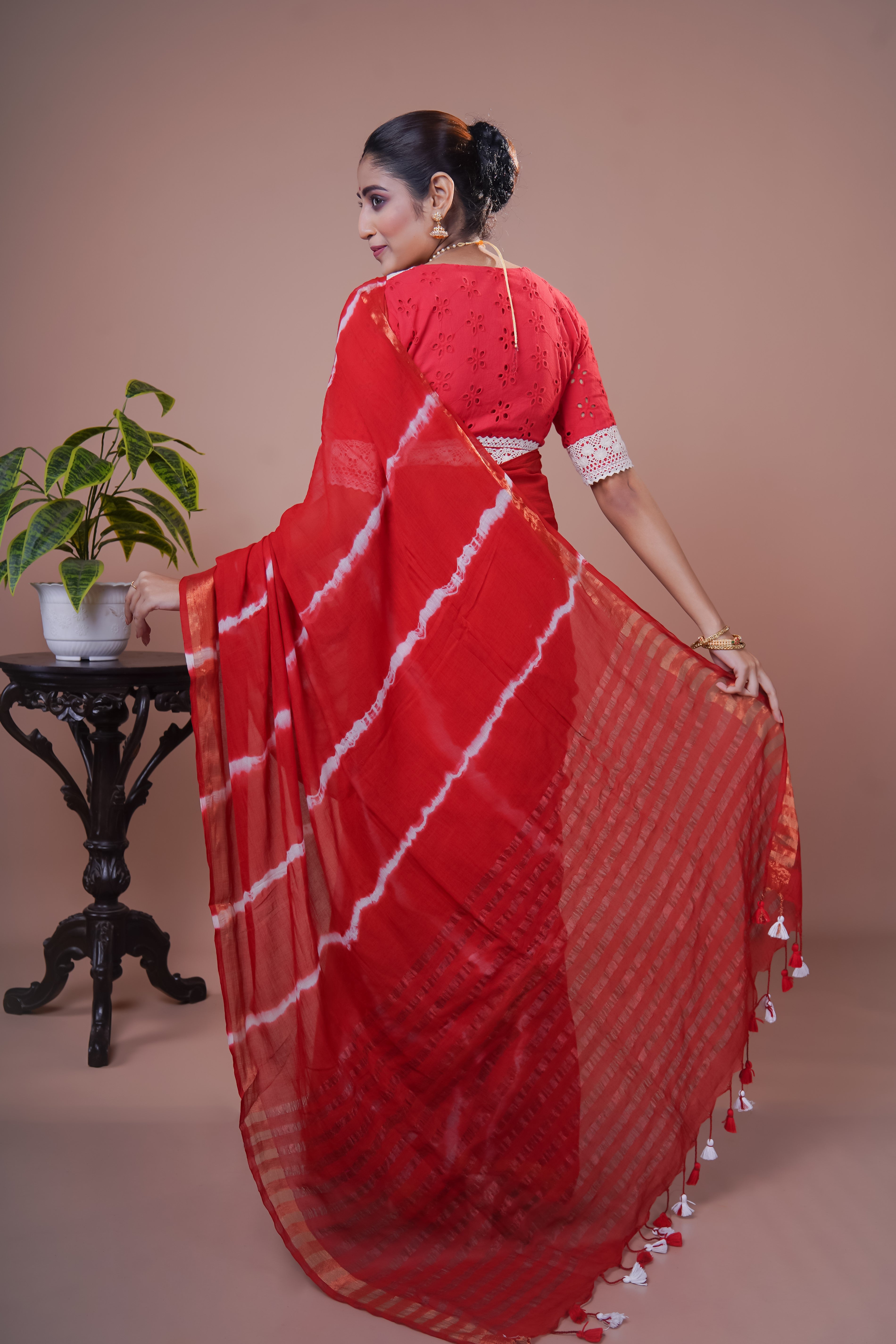 Red Shibori Print Mul Mul Cotton Saree