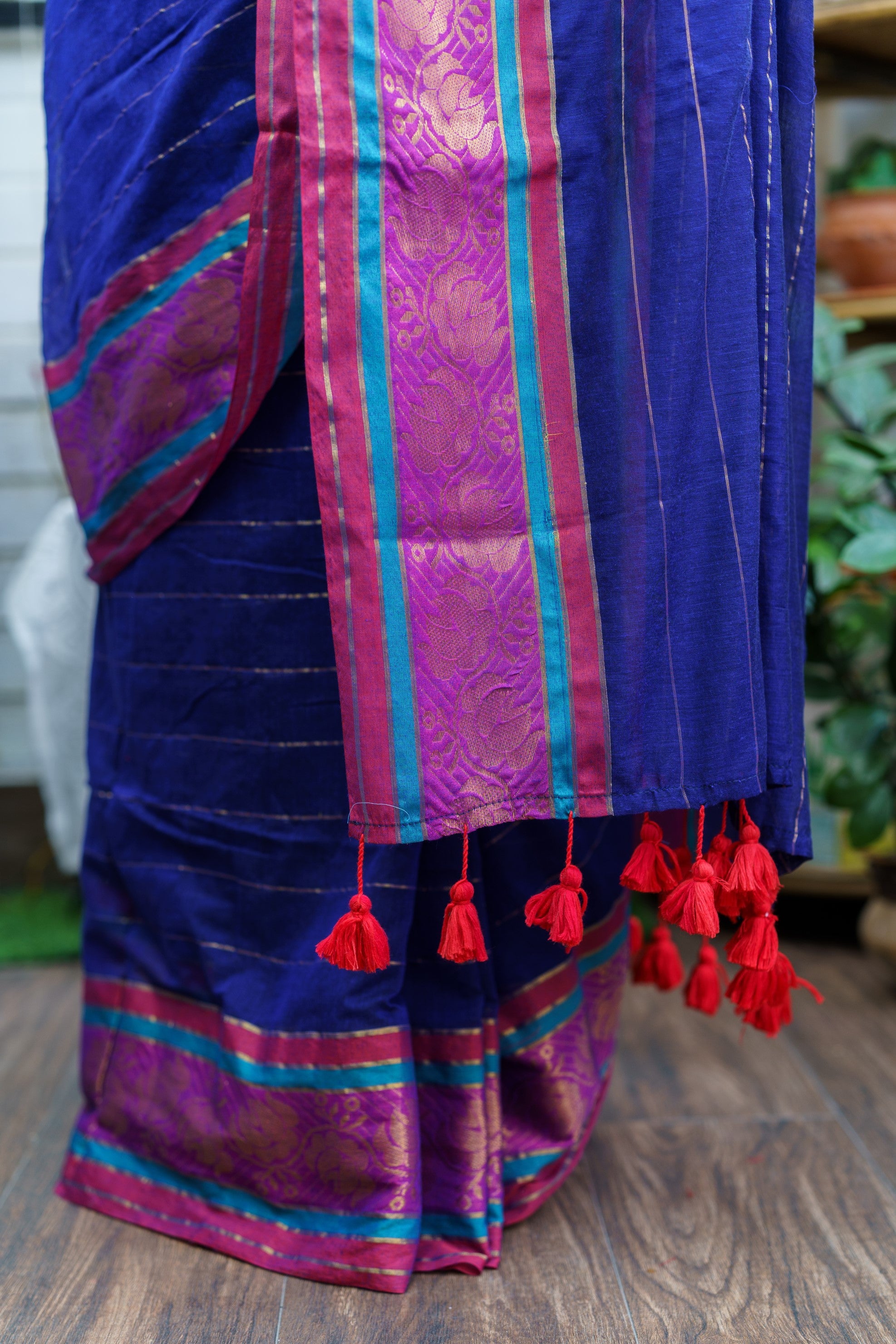 Royal blue golden zari stripes Blue Mulmul Cotton Saree with contrast Blouse Piece