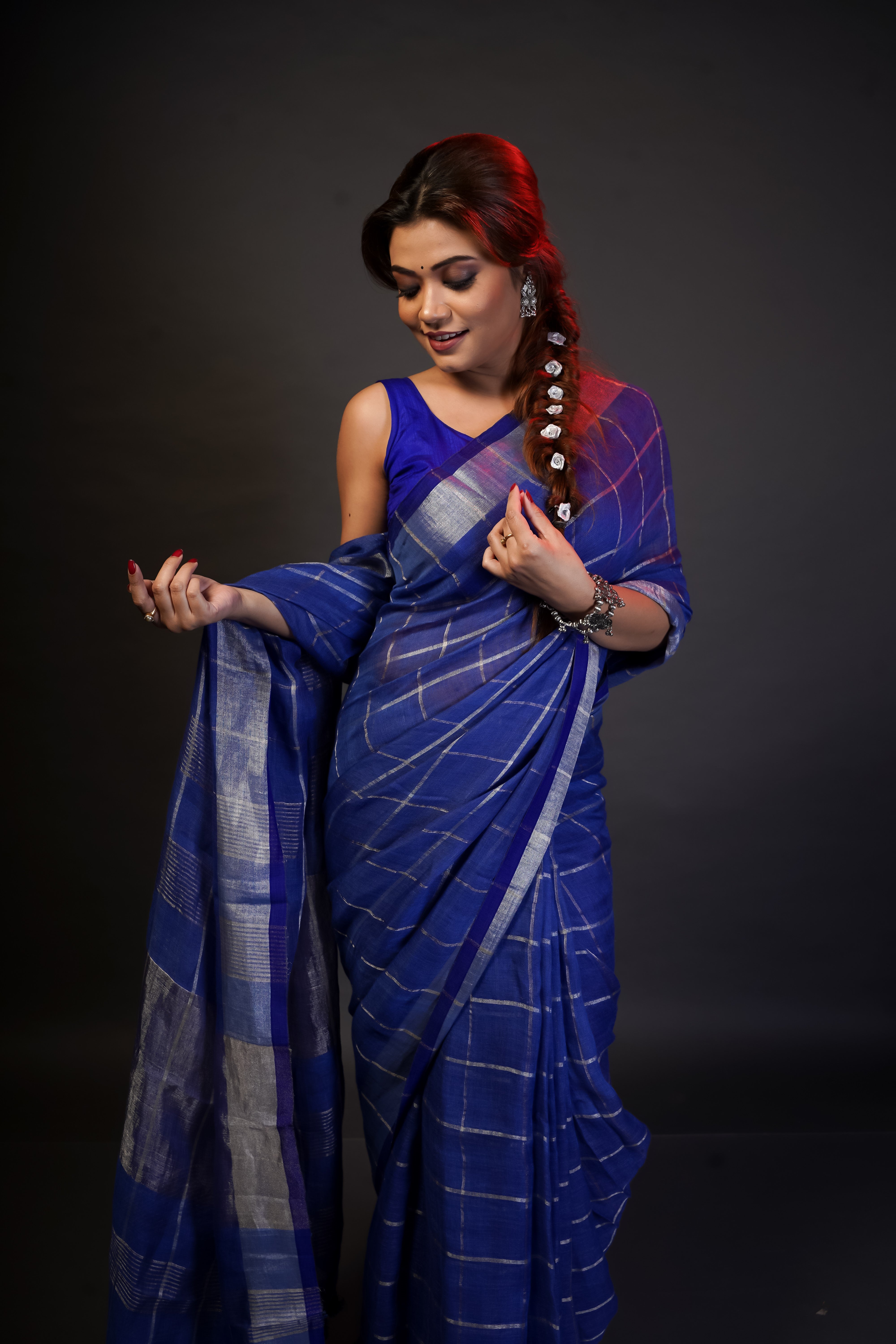Blue All-Over silver zari Check linen Saree with blouse piece