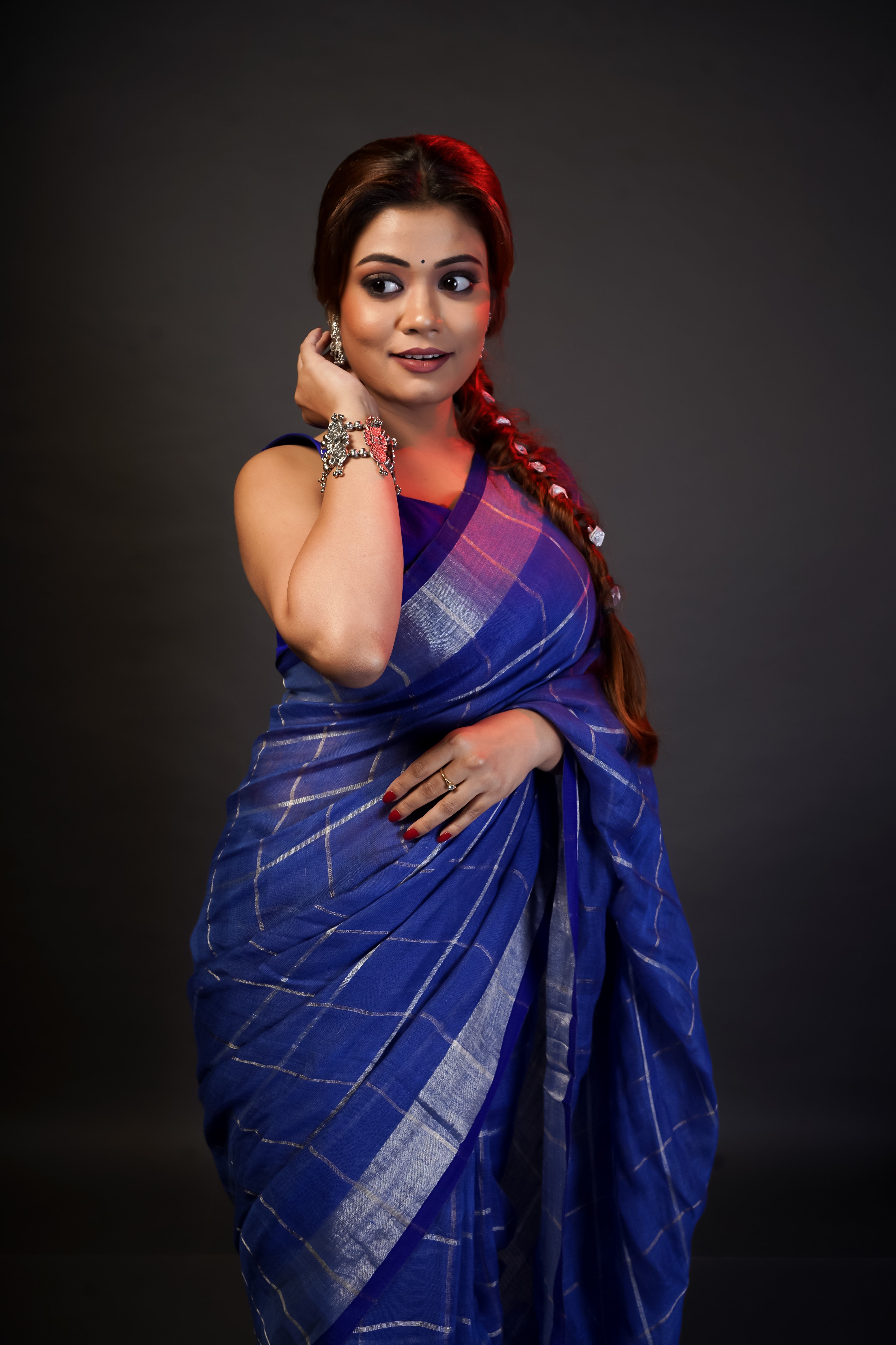 Blue All-Over silver zari Check linen Saree with blouse piece