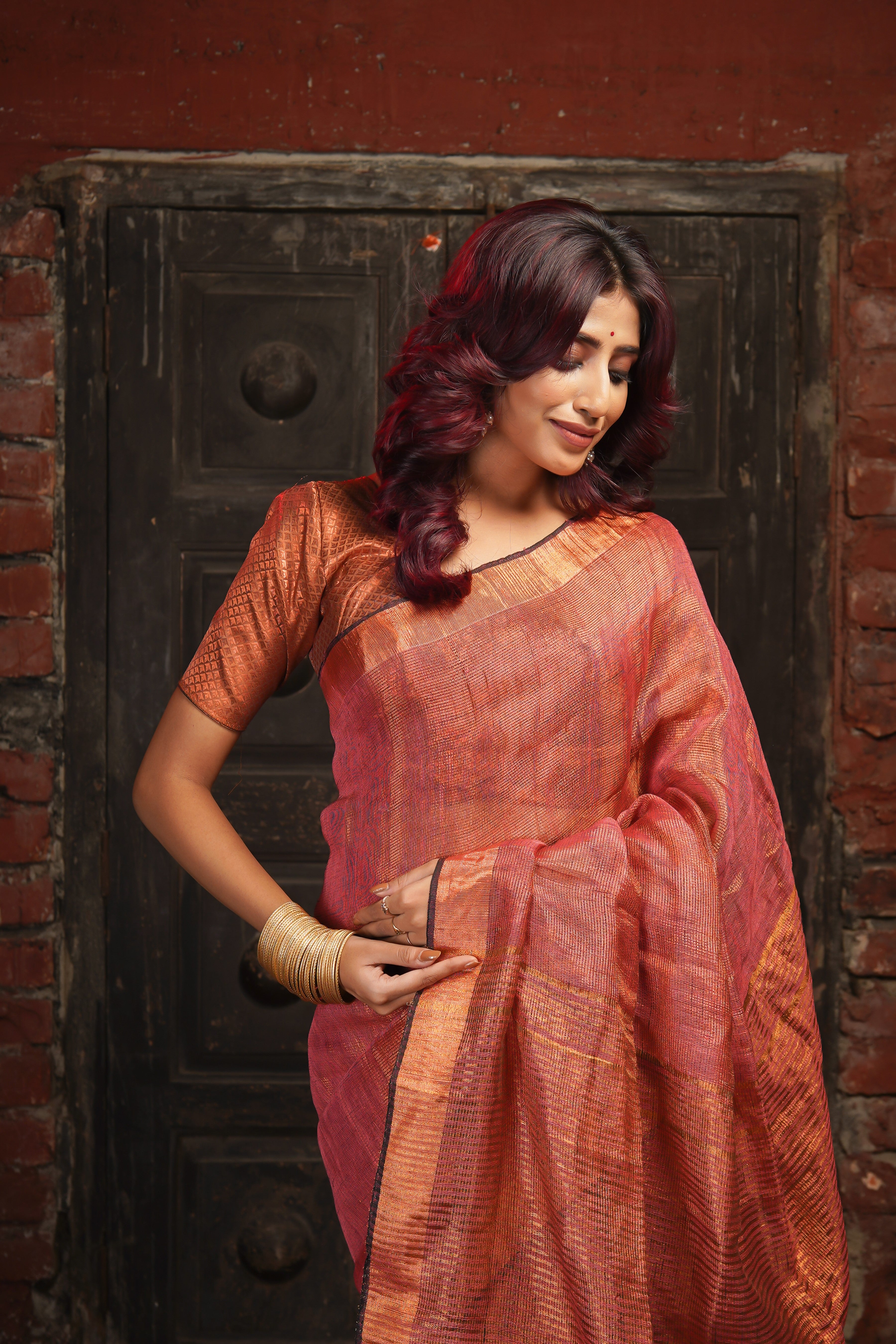 Rust Dual Tone Tissue Linen Saree with blouse piece