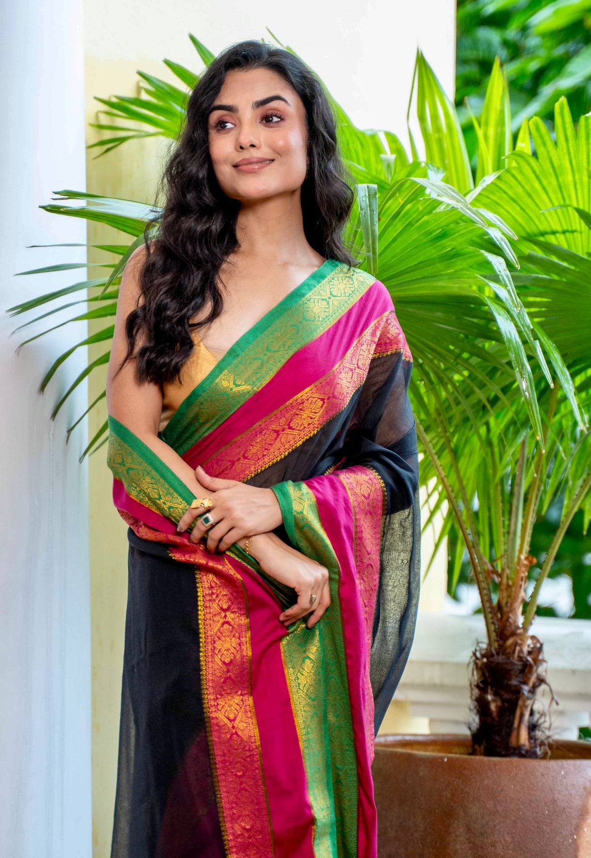 Black Mulmul Cotton Saree with Zari Border With Blouse Piece