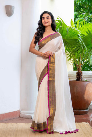 White Kanchi border  Mulmul Cotton Saree with blouse piece