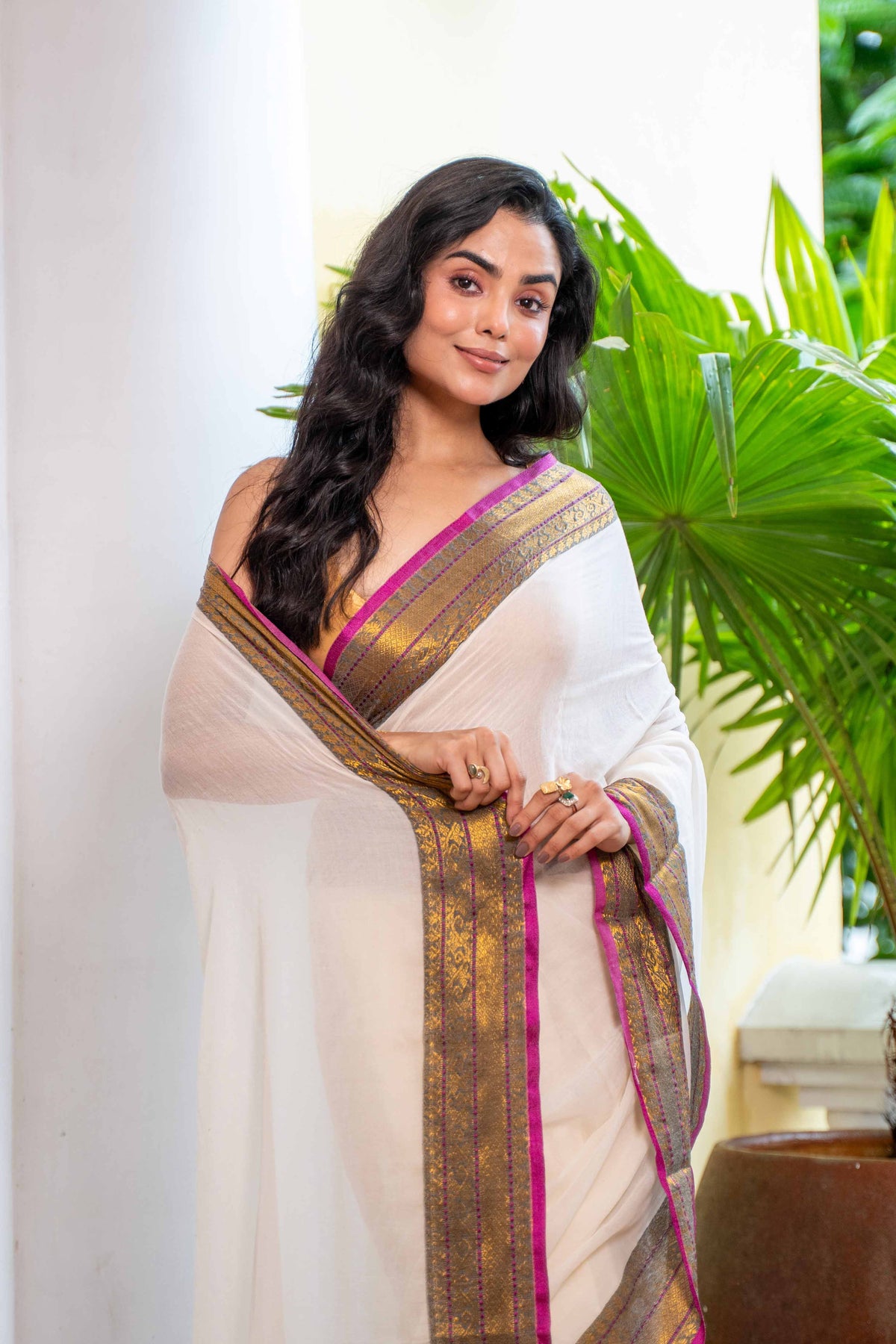 White Kanchi border  Mulmul Cotton Saree with blouse piece