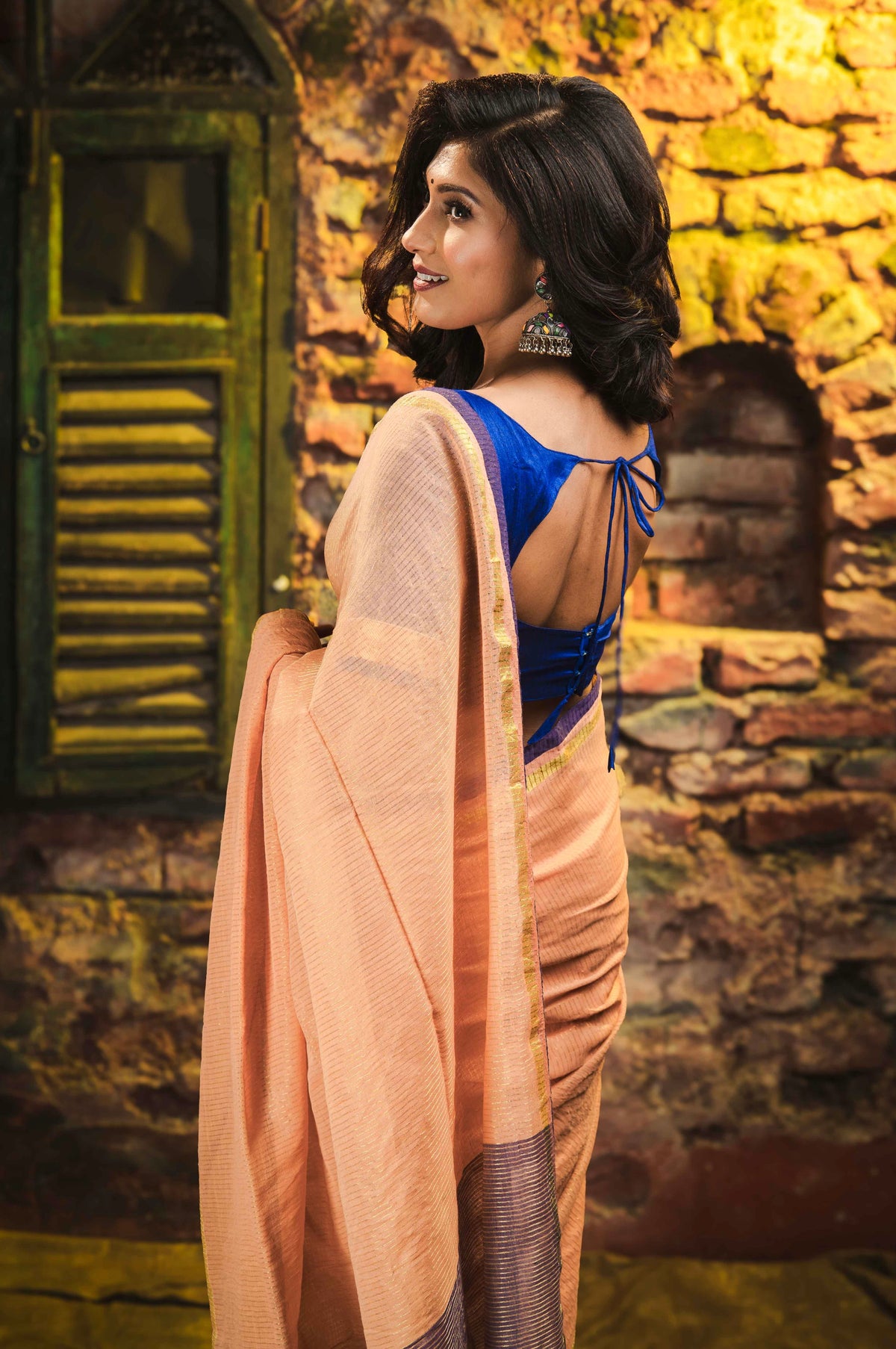 Hemlata Golden Check Mulmul Cotton Saree- Camel Golden