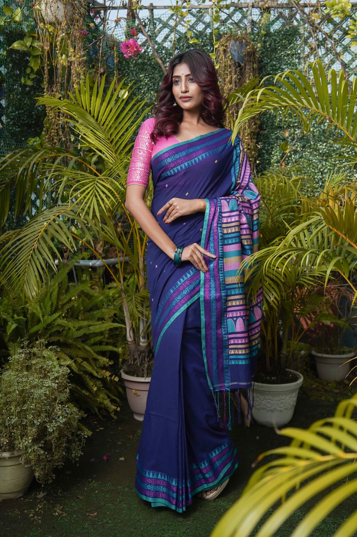 Royal Blue Pure Masrise Cotton Handwoven Saree with contrast blouse piece