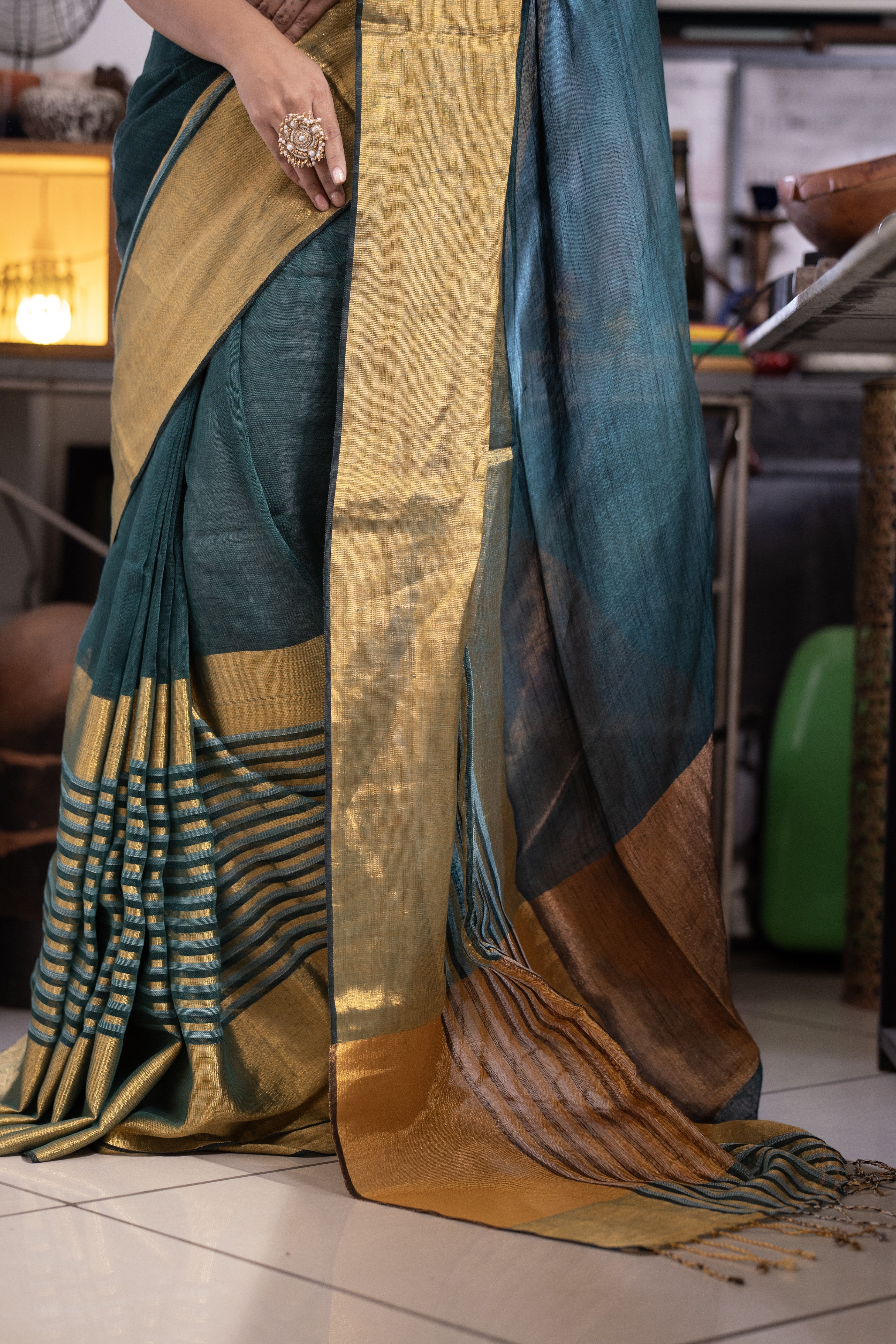 Dark Green Half Half Linen Sarees