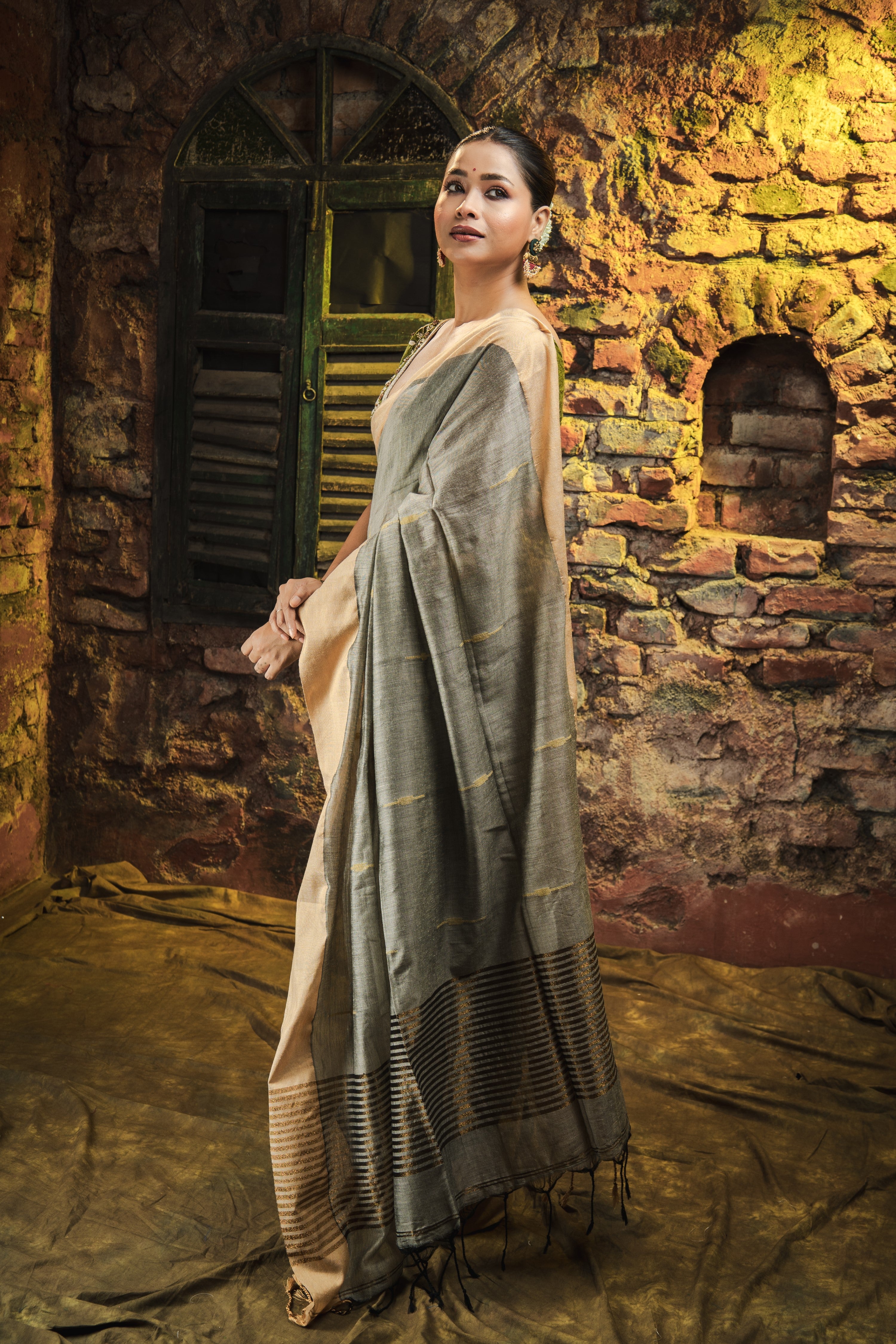 Squirrel Grey Handwoven Pure Cotton Saree