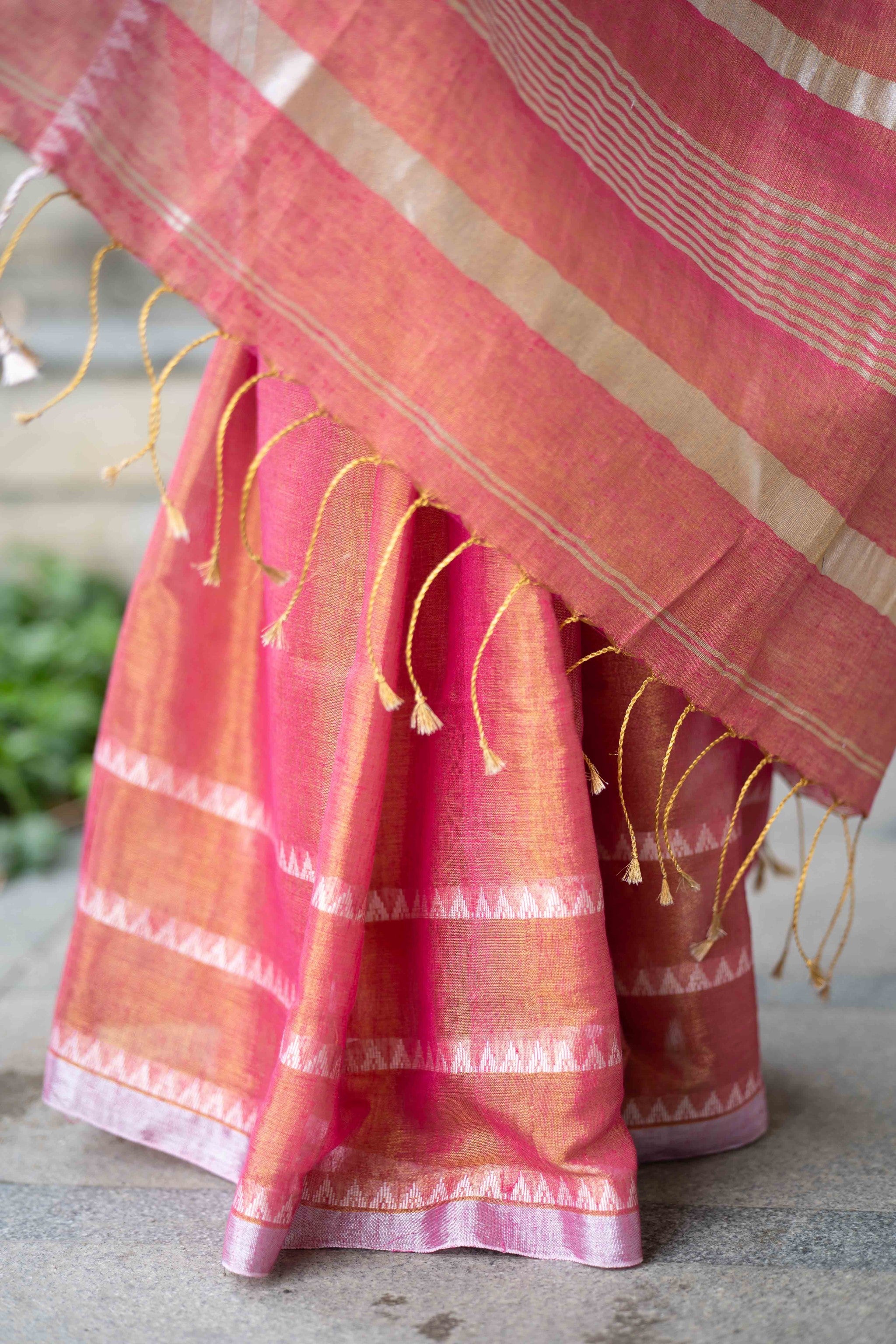 Strawberry Pink Dual Tone Handwoven Tissue Linen Saree with Blouse Piece
