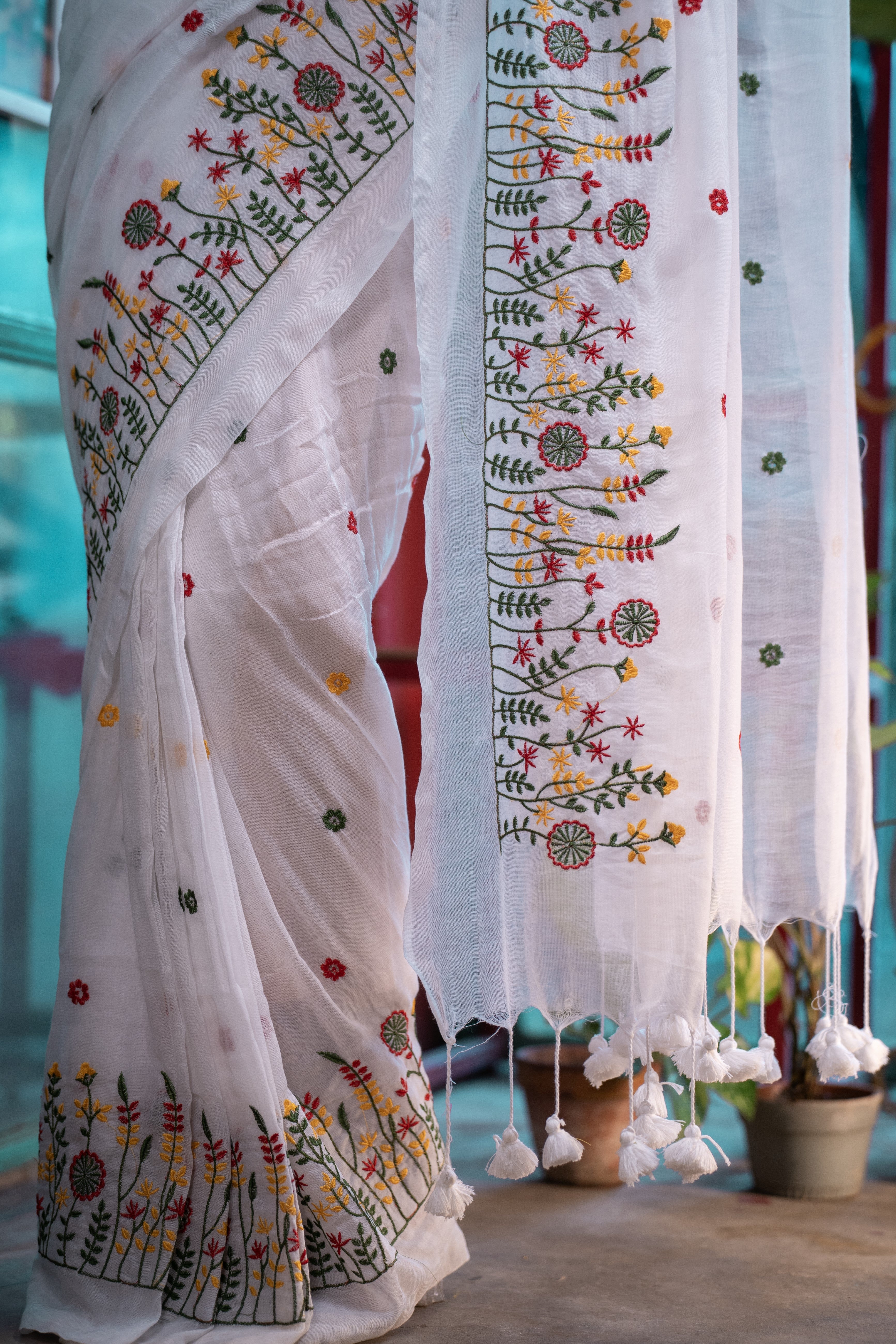 Soft khadi Cotton Embroidery Saree-White