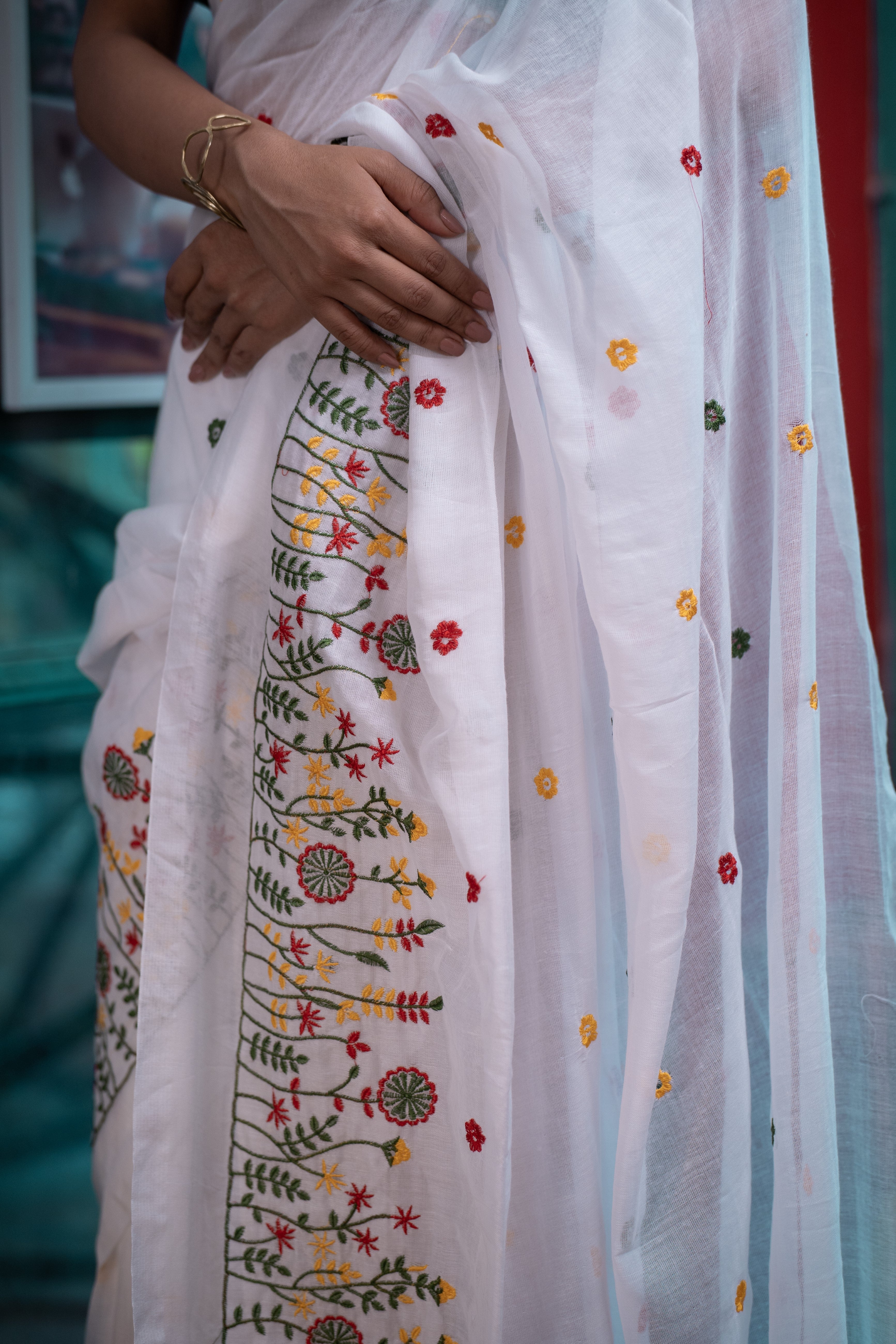 Soft khadi Cotton Embroidery Saree-White