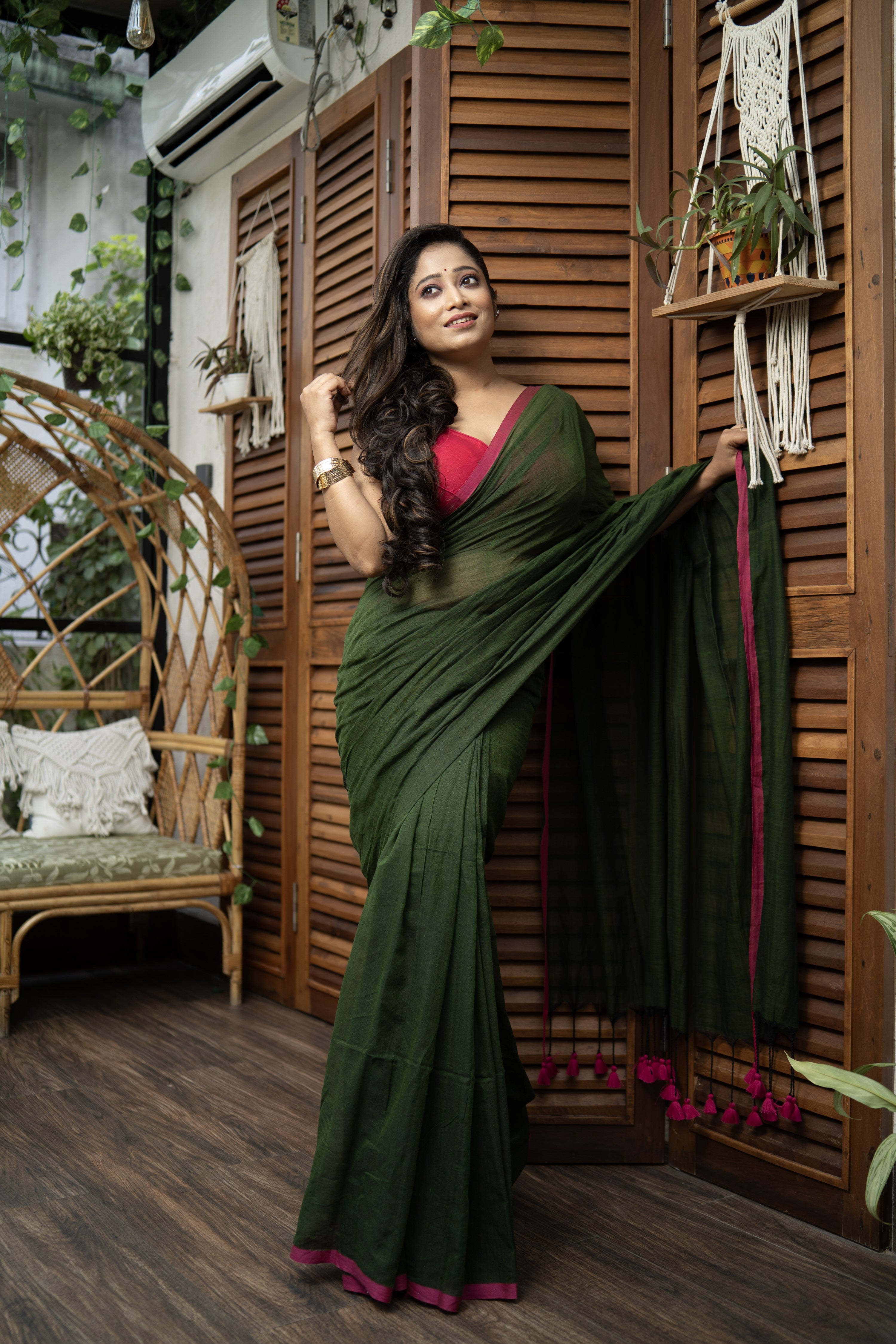 Dark green Pure Mulmul Cotton Saree with blouse piece