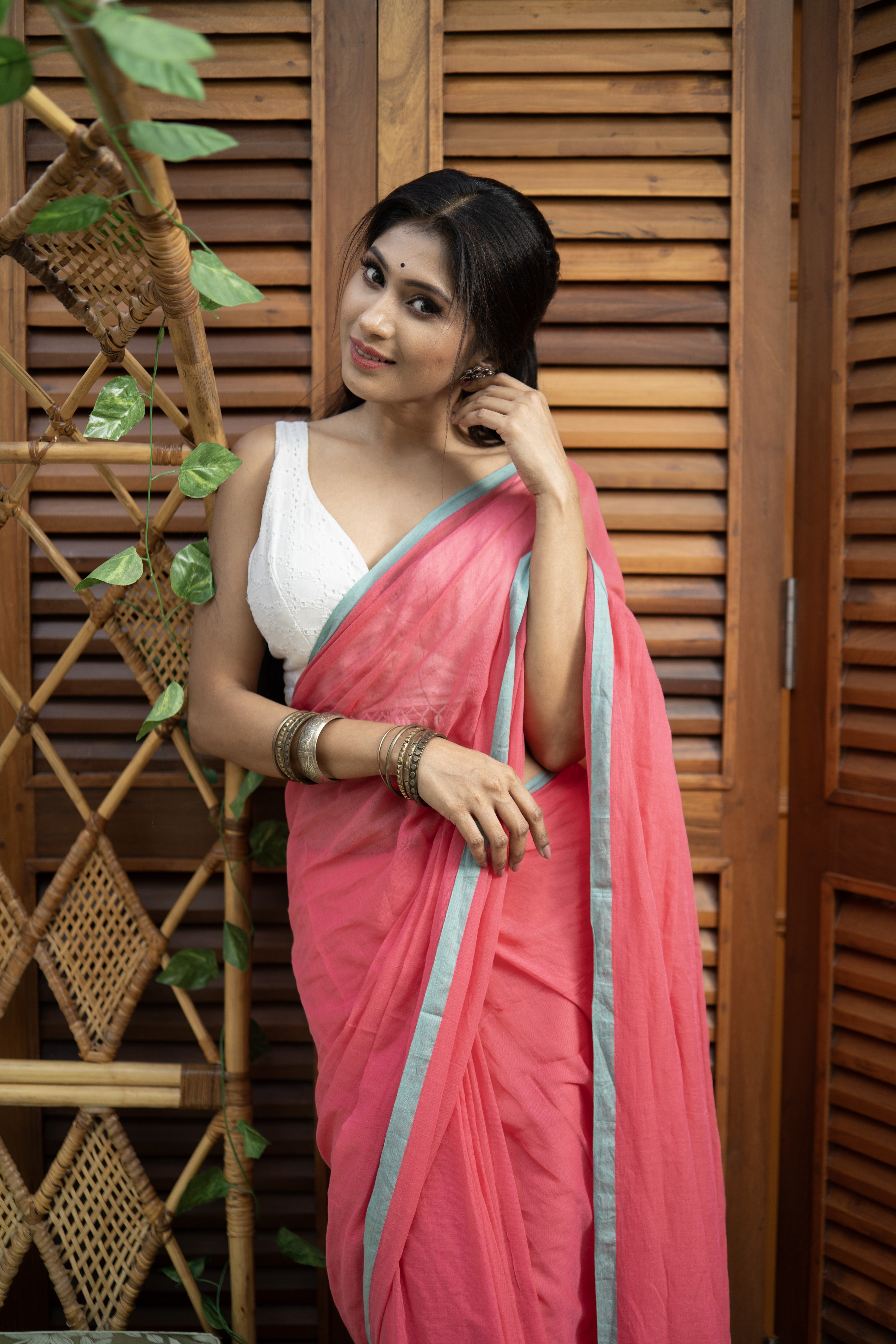 Flomingo Pink Mulmul Cotton Saree with blouse piece