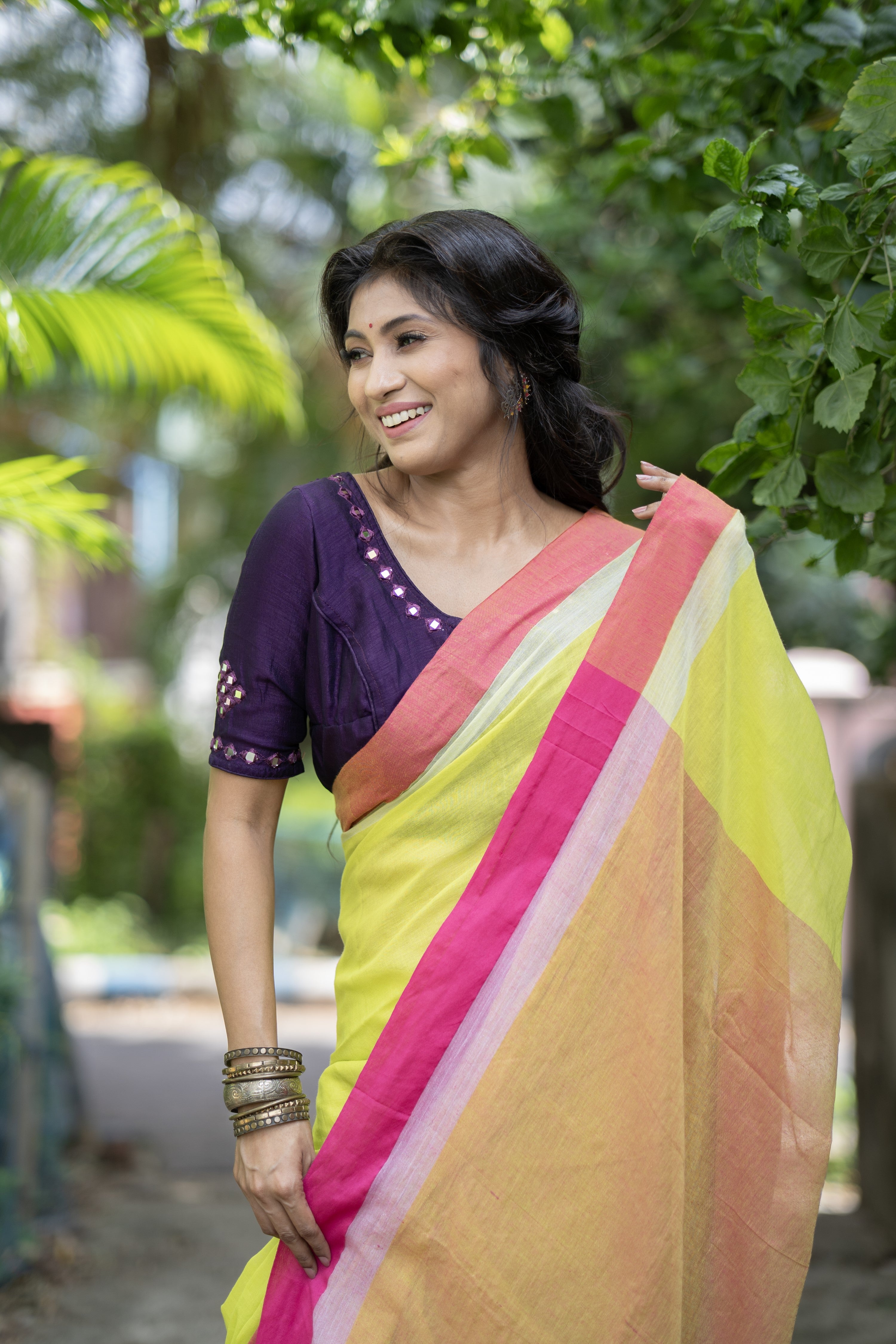 Light green & Rani mulmul cotton saree