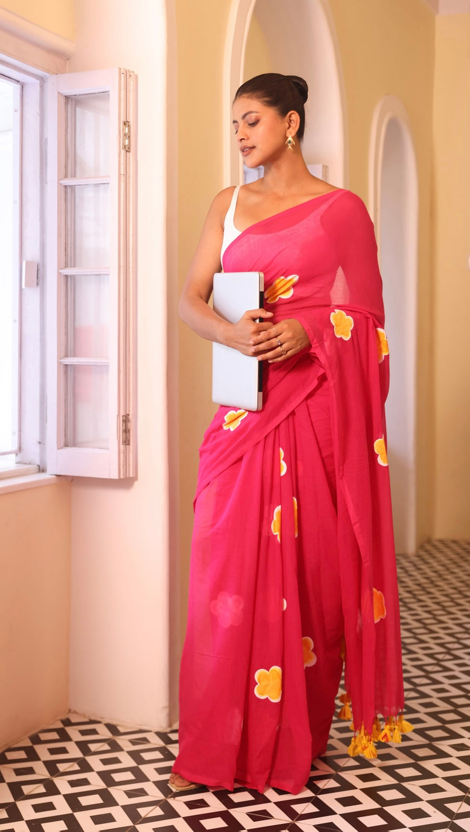 Rani Hand-Printed Floral Mulmul Cotton Saree