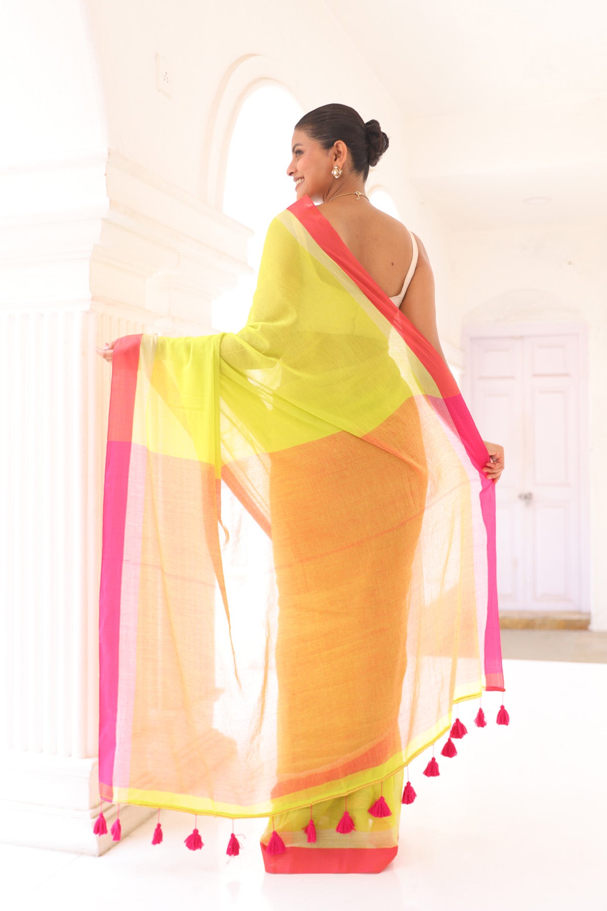 Light green & Rani mulmul cotton saree